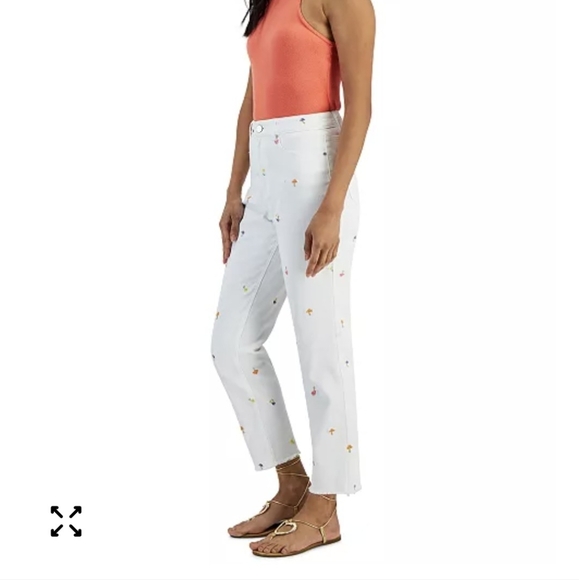 Tinseltown Embroidered Mushroom Flower Frayed Hi Rise Crop Jeans Jr Sz 1 *S - Picture 2 of 8